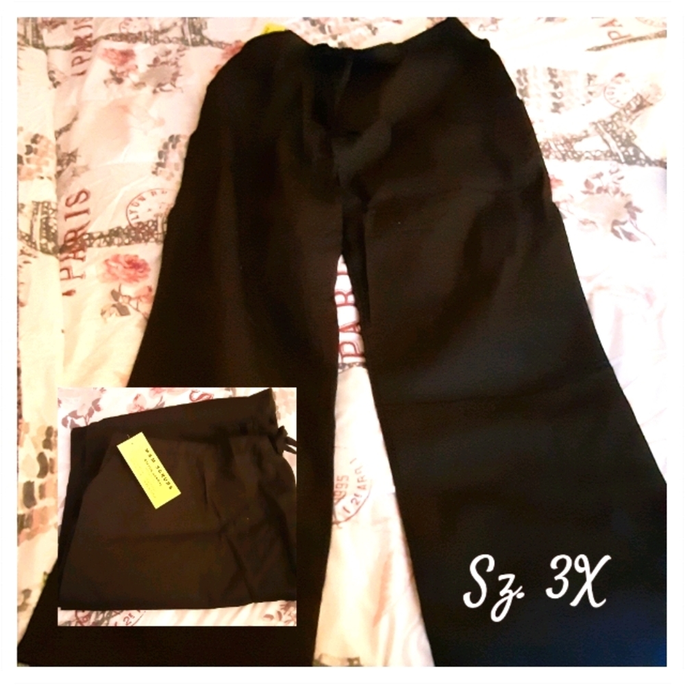 "Sheroes" NWT M&M Classic Comfort Scrubs